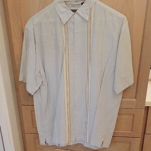 Cubavera Light Blue and Beige Casual Button Down Shirt